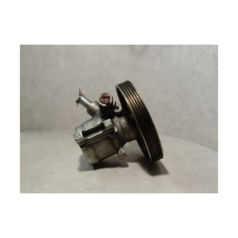Pompe de direction PEUGEOT 306 BREAK d’occasion