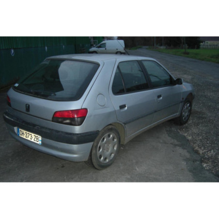 Pompe de direction PEUGEOT 306 PHASE 2 d’occasion