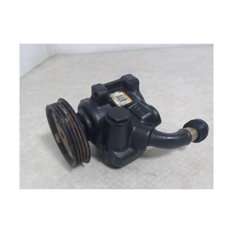Pompe de direction FORD  d’occasion