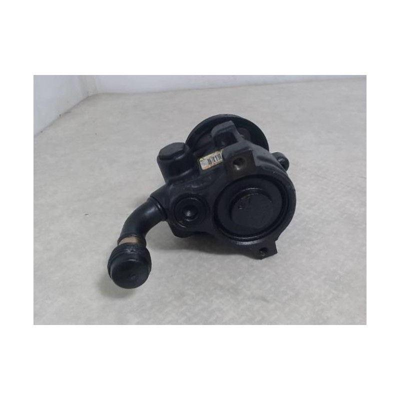 Pompe de direction FORD  d’occasion