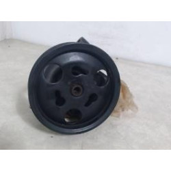 Pompe de direction FORD FIESTA 4 PHASE 2 d’occasion
