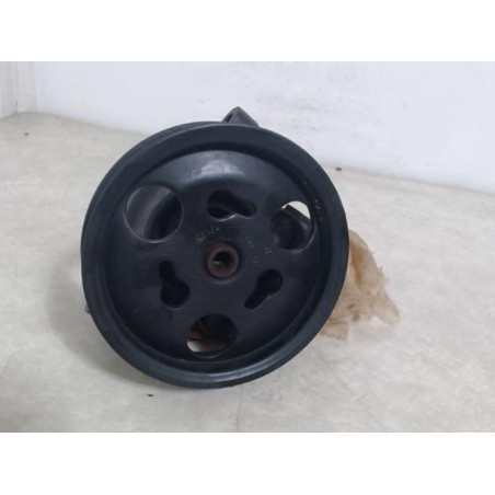 Pompe de direction FORD FIESTA 4 PHASE 2 d’occasion