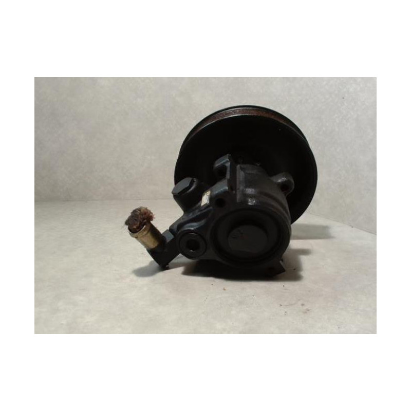 Pompe de direction FORD ESCORT 5 PHASE 2 BREAK d’occasion