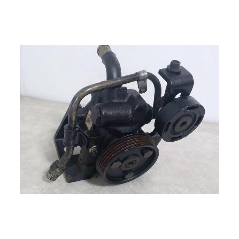 Pompe de direction FORD COURRIER 3 PHASE 1 d’occasion