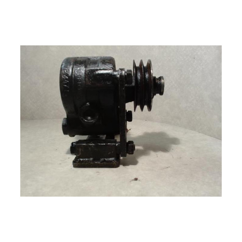 Pompe de direction RENAULT R25 PHASE 1 d’occasion