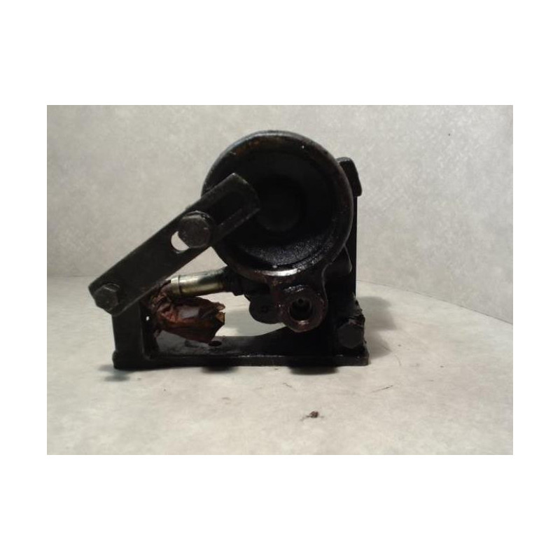 Pompe de direction RENAULT R25 PHASE 1 d’occasion