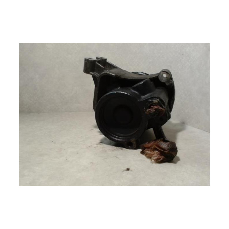 Pompe de direction RENAULT LAGUNA 1 PHASE 2 d’occasion