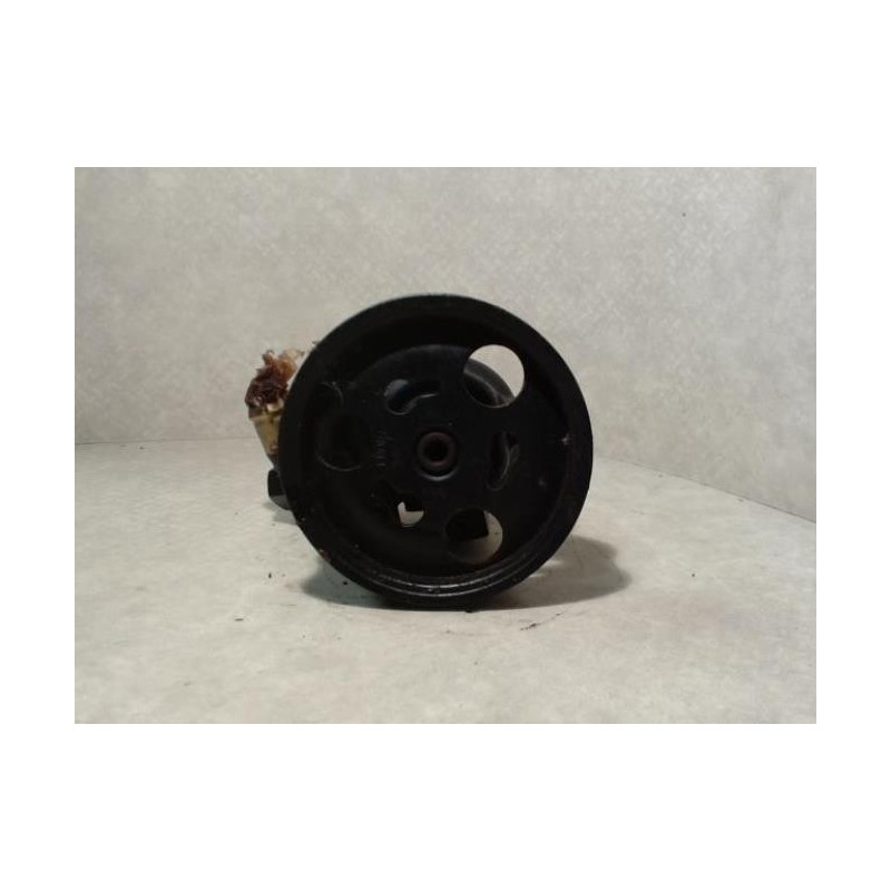 Pompe de direction FORD FIESTA 4 PHASE 1 d’occasion