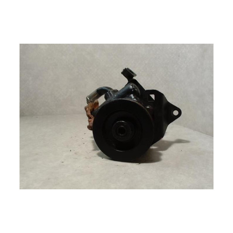 Pompe de direction PEUGEOT 306 PHASE 1 d’occasion