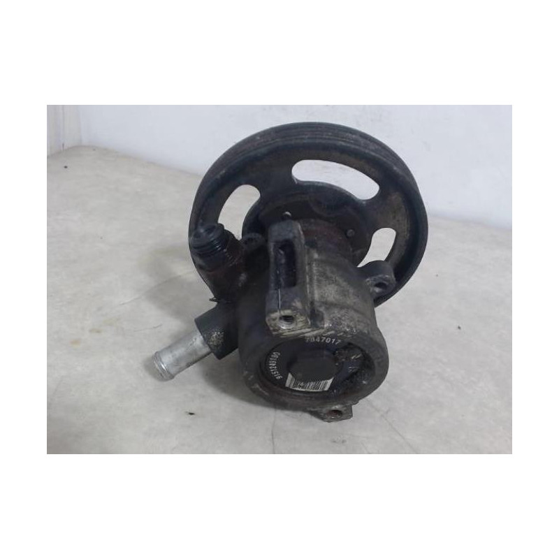 Pompe de direction PEUGEOT 306 BREAK d’occasion