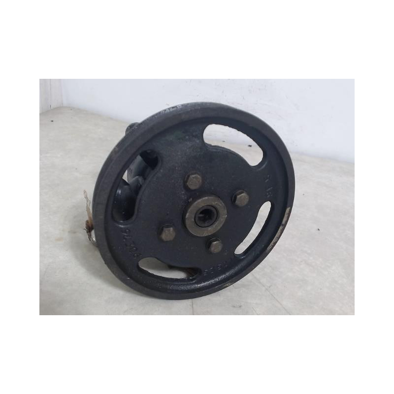 Pompe de direction PEUGEOT 309 PHASE 1 d’occasion