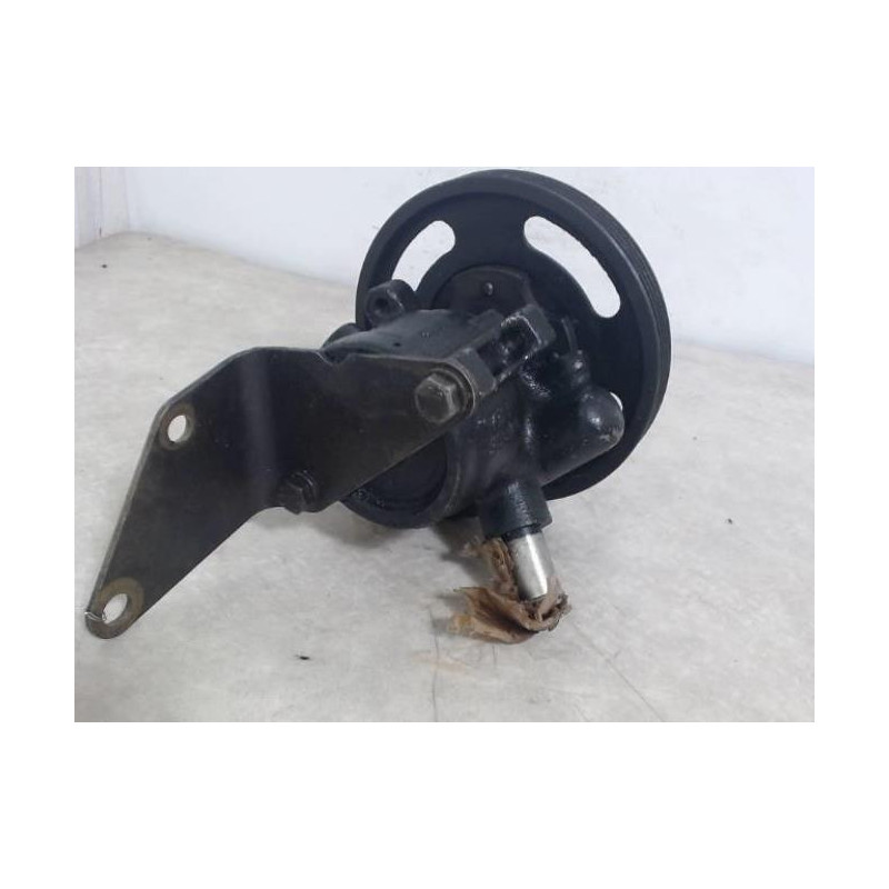 Pompe de direction PEUGEOT 309 PHASE 1 d’occasion