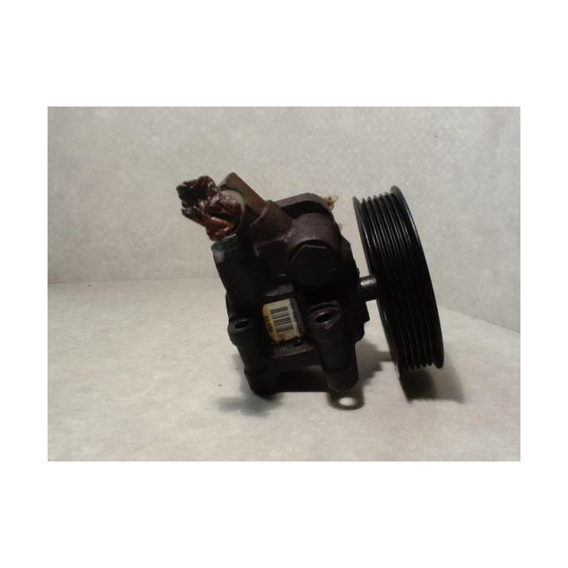 Pompe de direction FORD KA 1 PHASE 1 d’occasion
