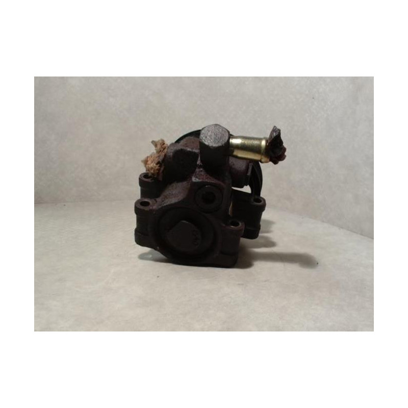 Pompe de direction FORD KA 1 PHASE 1 d’occasion