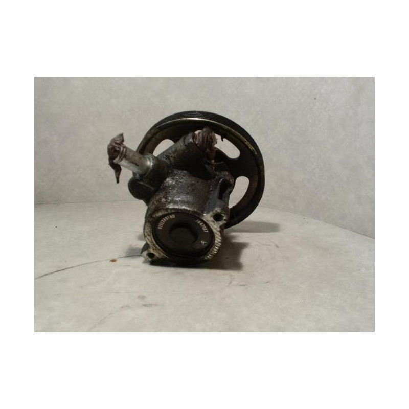 Pompe de direction PEUGEOT 306 PHASE 1 d’occasion