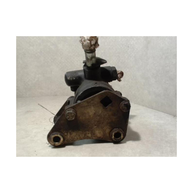 Pompe de direction PEUGEOT 205 PHASE 2 d’occasion
