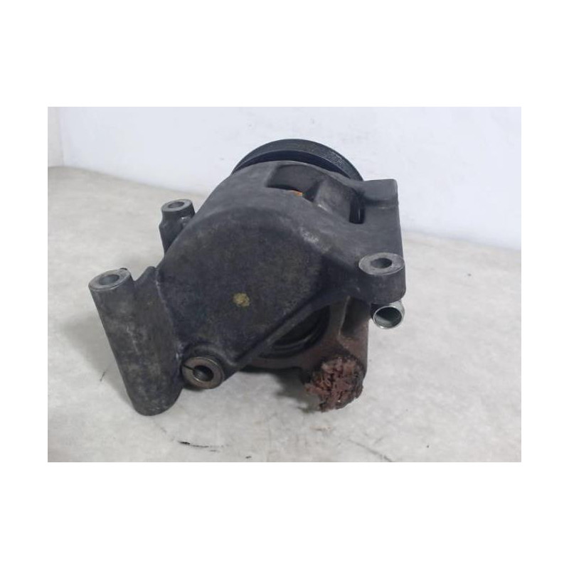 Pompe de direction RENAULT LAGUNA 1 PHASE 1 d’occasion
