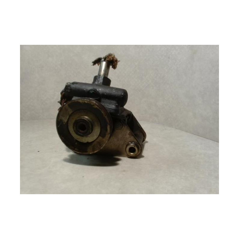 Pompe de direction PEUGEOT 405 PHASE 1 d’occasion
