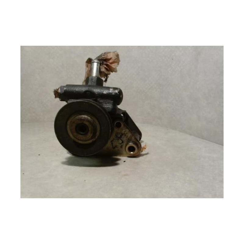 Pompe de direction PEUGEOT 405 PHASE 1 d’occasion