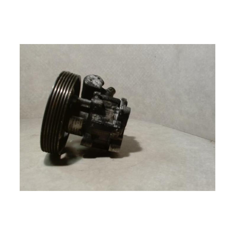 Pompe de direction PEUGEOT 806 PHASE 1 d’occasion