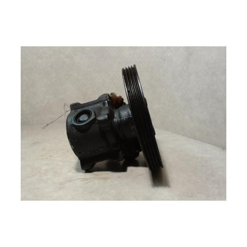 Pompe de direction PEUGEOT 309 PHASE 1 d’occasion