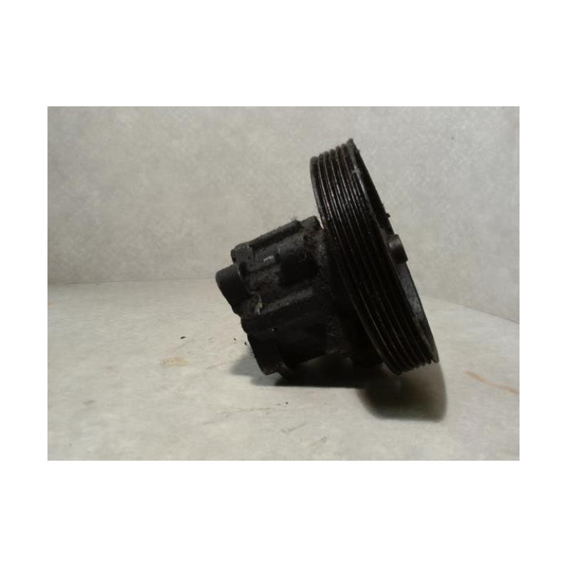Pompe de direction PEUGEOT 406 PHASE 1 d’occasion