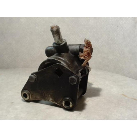 Pompe de direction PEUGEOT 205 PHASE 2 d’occasion