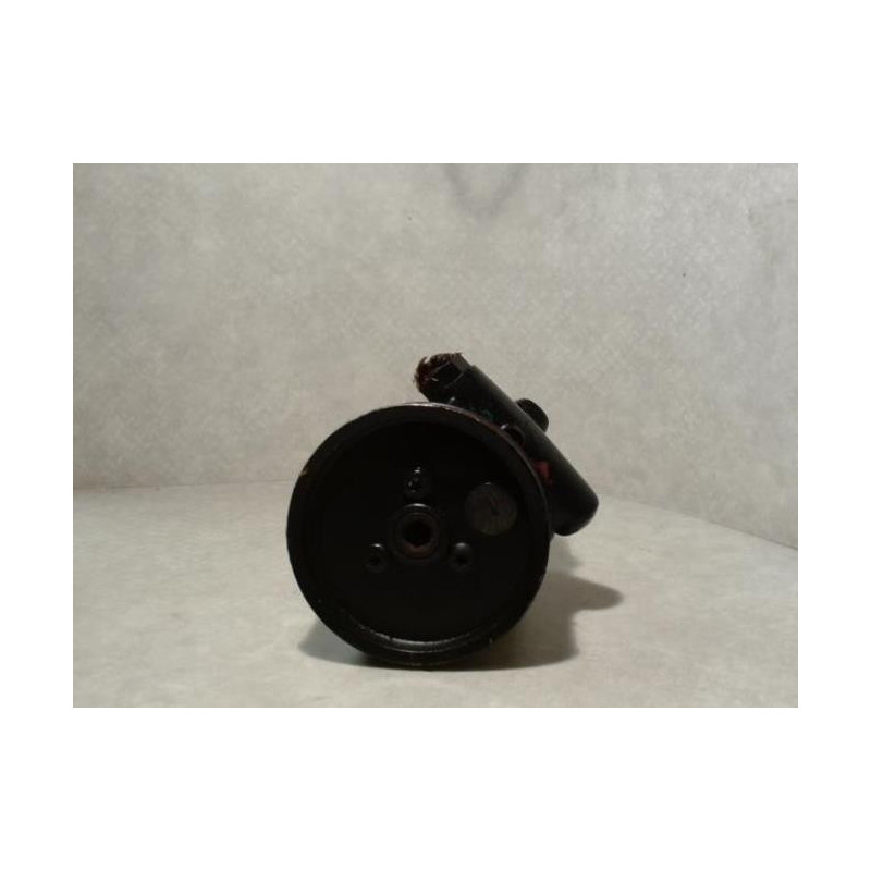 Pompe de direction RENAULT LAGUNA 1 PHASE 1 d’occasion