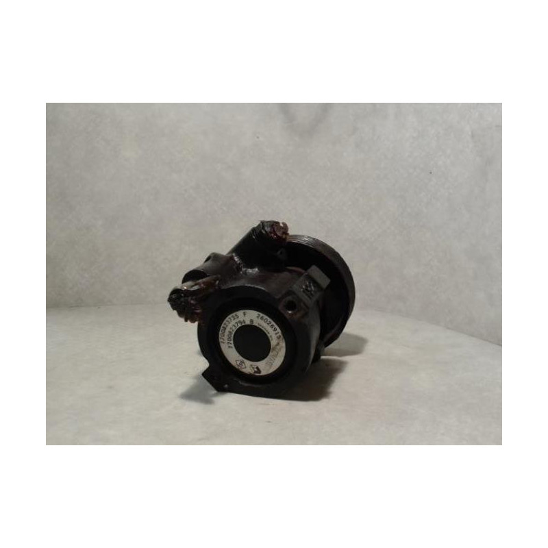 Pompe de direction RENAULT LAGUNA 1 PHASE 1 d’occasion