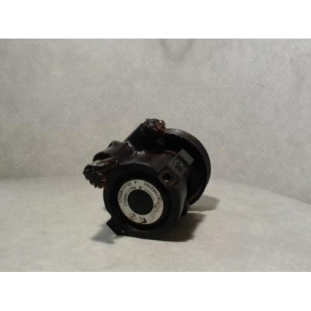 Pompe de direction RENAULT LAGUNA 1 PHASE 1 d’occasion