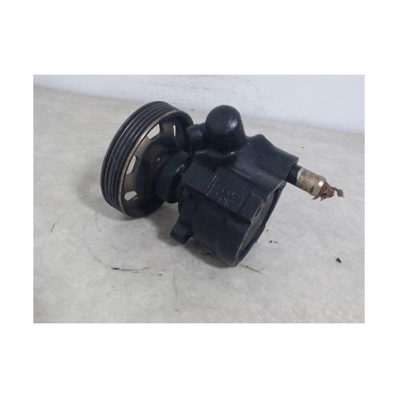 Pompe de direction RENAULT  d’occasion