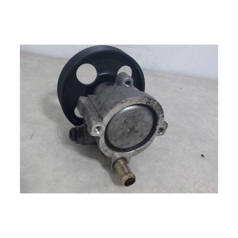 Pompe de direction RENAULT LAGUNA 2 PHASE 1 d’occasion