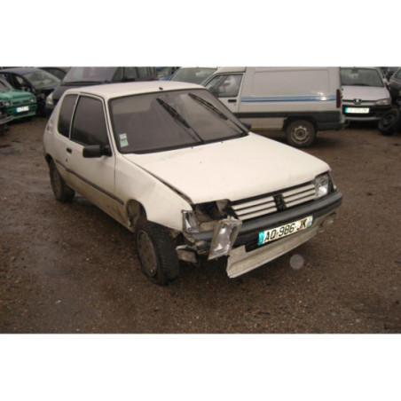 Pompe de direction PEUGEOT 205 PHASE 2 d’occasion