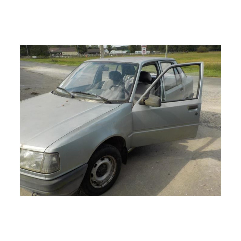 Enjoliveur PEUGEOT 309 PHASE 2 d’occasion