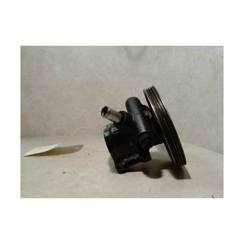 Pompe de direction PEUGEOT 309 PHASE 2 d’occasion