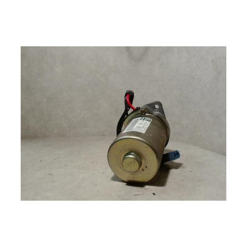 Pompe de direction OPEL CORSA C PHASE 1 d’occasion