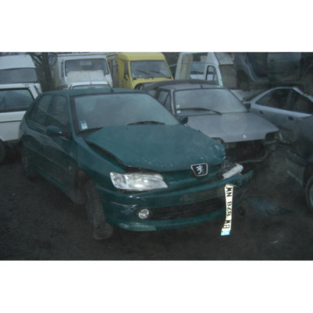 Pompe de direction PEUGEOT 306 PHASE 2 d’occasion