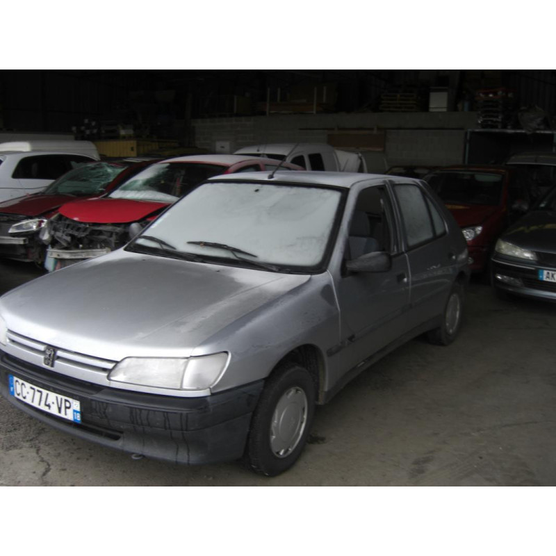 Pompe de direction PEUGEOT 306 PHASE 1 d’occasion