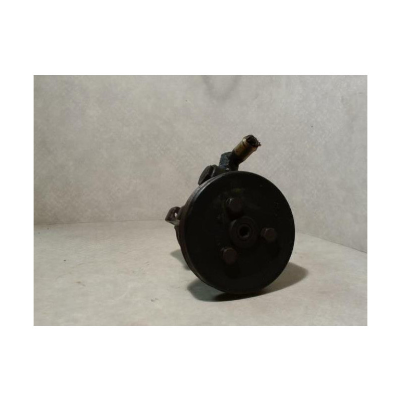 Pompe de direction FORD  d’occasion