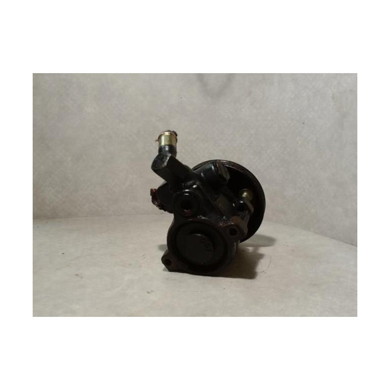 Pompe de direction FORD  d’occasion