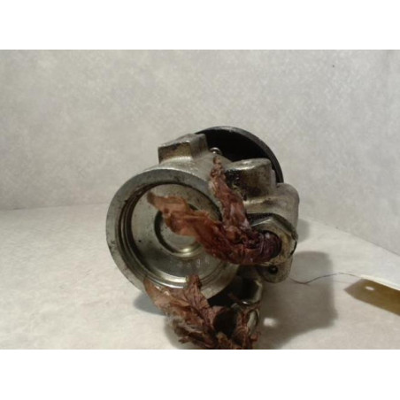 Pompe de direction RENAULT LAGUNA 1 PHASE 2 d’occasion