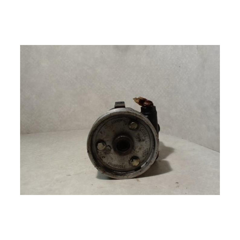 Pompe de direction RENAULT SCENIC 1 PHASE 2 d’occasion