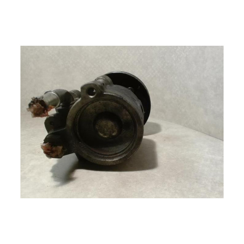 Pompe de direction RENAULT  d’occasion