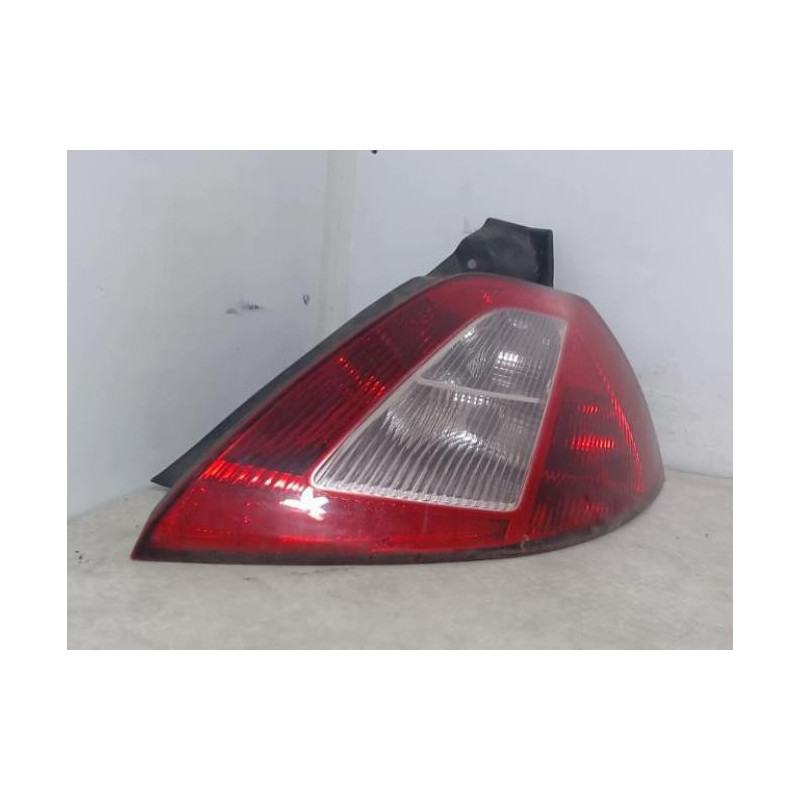 Feu arriere principal droit (feux) RENAULT MEGANE 2 PHASE 1 d’occasion