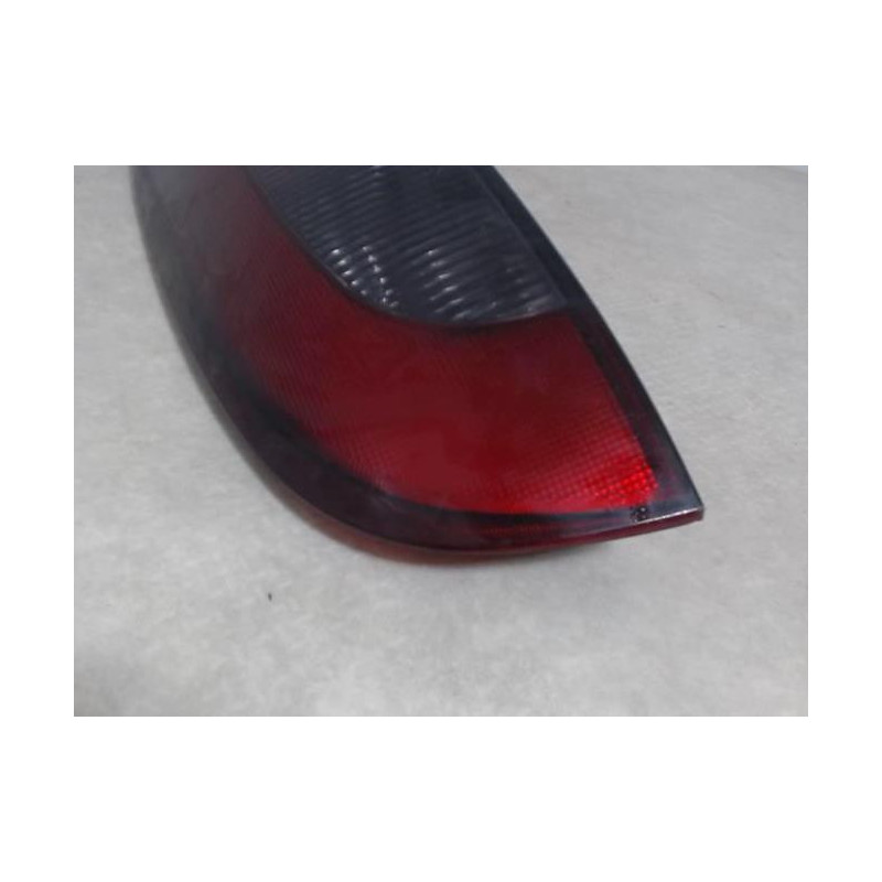 Feu arriere principal gauche (feux) OPEL CORSA C PHASE 1 d’occasion