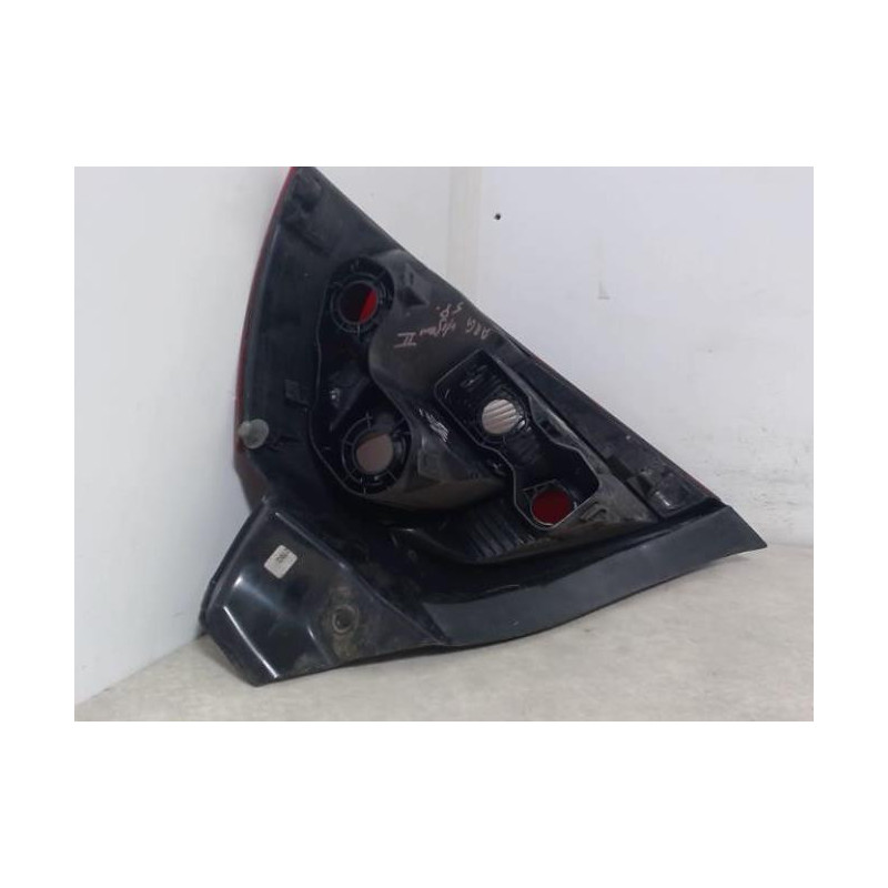 Feu arriere principal gauche (feux) RENAULT MEGANE 2 PHASE 1 d’occasion