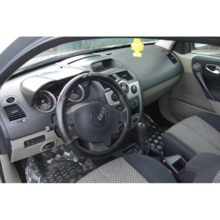 Feu arriere principal gauche (feux) RENAULT MEGANE 2 PHASE 1 d’occasion