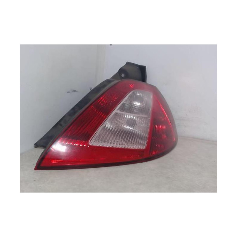 Feu arriere principal droit (feux) RENAULT MEGANE 2 PHASE 1 d’occasion