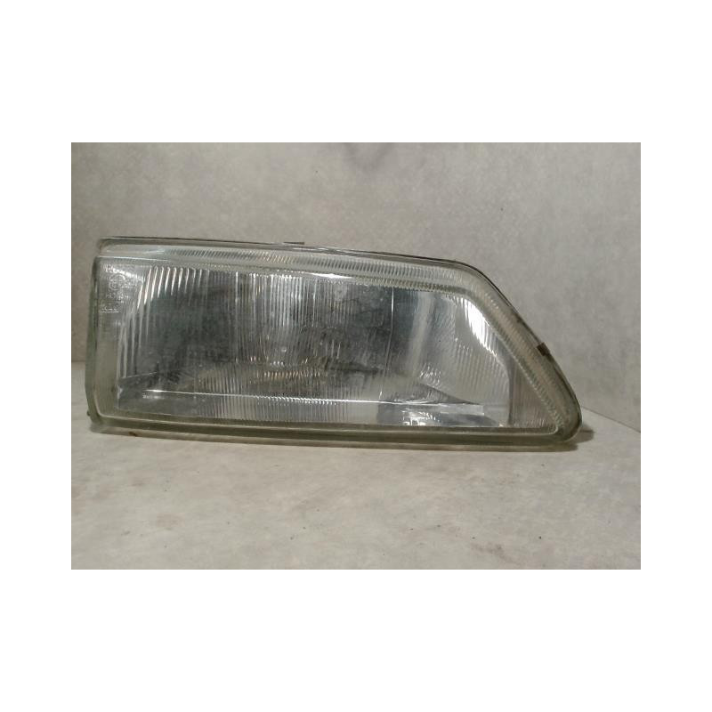 Optique avant principal droit (feux)(phare) PEUGEOT  d’occasion