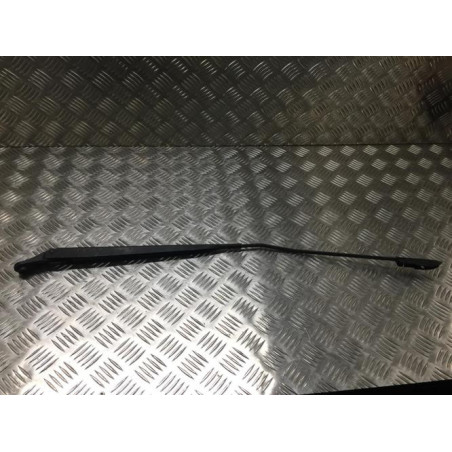 Bras essuie glace avant droit RENAULT CLIO 3 PHASE 1 d’occasion